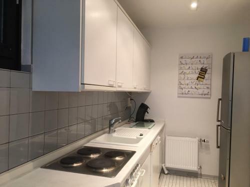 Gro�z�giges Apartment Mit Blick Ins Gr�ne Und Eigener Terrasse