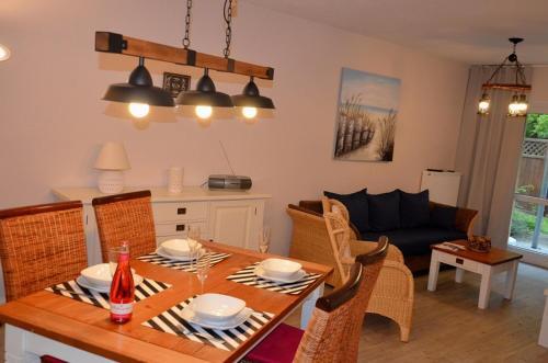 Apartamento Waldstra�e 35, Wohnung Neptun, App. 4