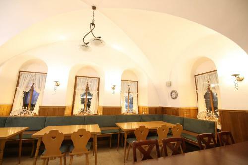 Aparthotel Deutscher Kaiser Ferienwohnungen