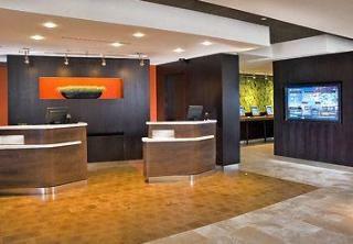 Hotel Courtyard By Marriott Lansing