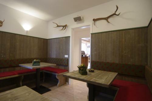 Hostal G�stehaus Sch�neck Garni - Dependance Zu Seehotel Hubertus