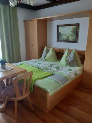 Hostal G�stehaus Am Walde - Familie Troller