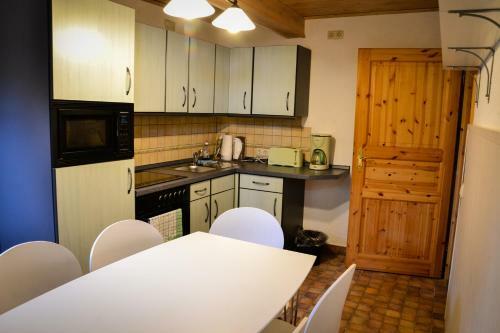 Hostal Pension "bauernwirtschaft Zum Kunsthandwerkerhaus"