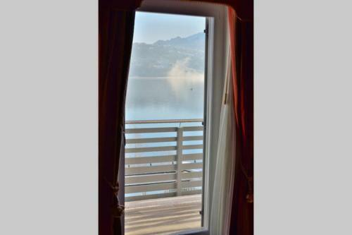 Hostal Happy Days Sul Lago