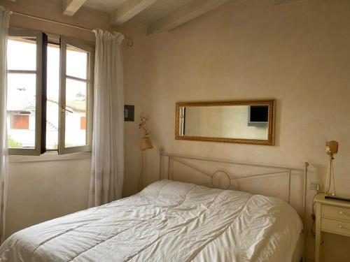 Comfortable Apartment With View On Swimming Pool