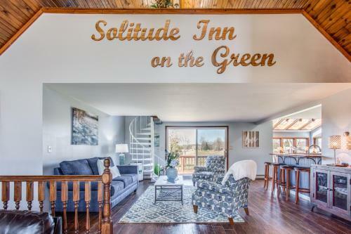 Solitude Inn On The Green