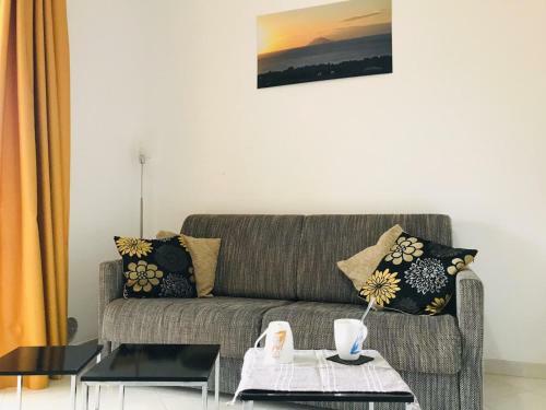 Pizzo Beach Club One Bed Apartments