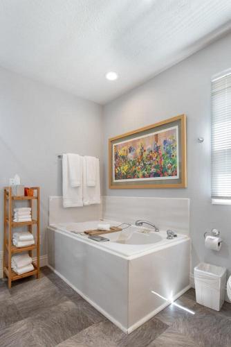 The Birds Nest