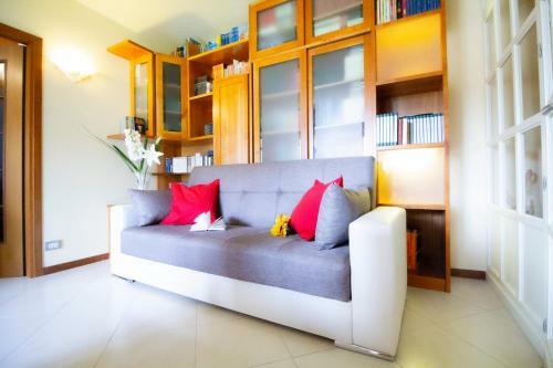 Pisa Books & Tower Apartment