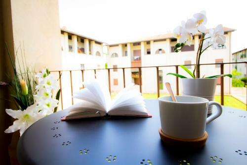 Pisa Books & Tower Apartment