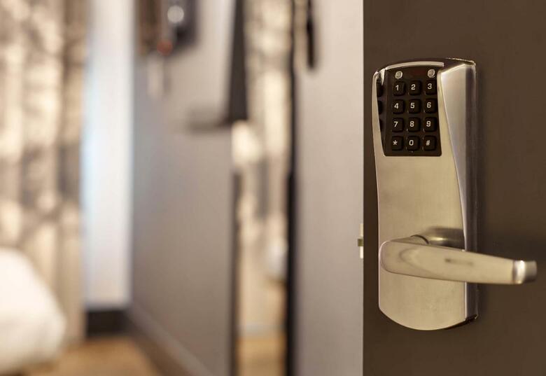 Comfort Hotel Residence(.)