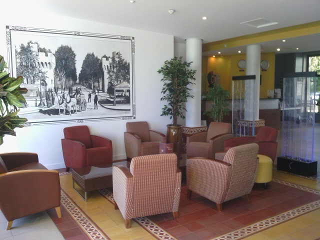 Hotel Kyriad Avignoncourtine Gare Tgv