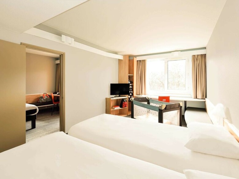 Hotel Ibis Aero