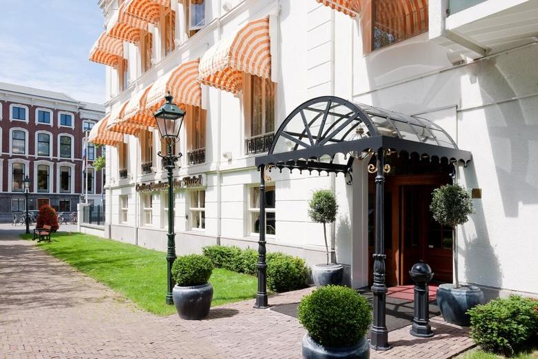 Hotel Carlton Ambassador