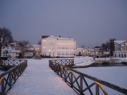 Hostal Pension Villa Seefrieden