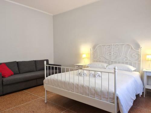 Hostal Lc Gramsci Guest House Self Check-in