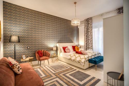 Aweshome - White Mirrors Apartment