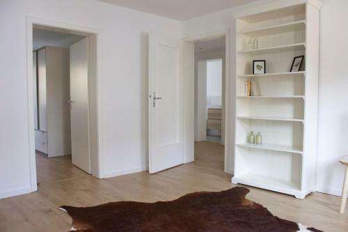 Apartment Airport / Messe