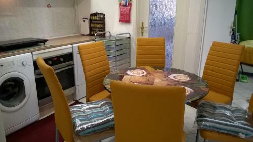 Ferienwohnung Leverkusen - Zur Sonnenblume