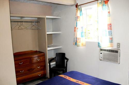 Hotel Ximenas Guest House