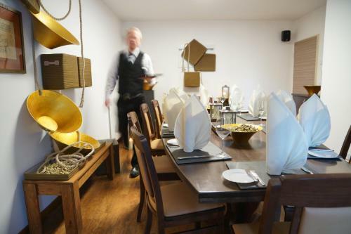 Hostal Hotel Zur Heide