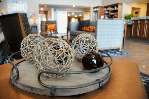 Grandstay Hotel & Suites - Morris