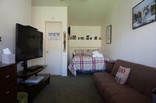1849 Condos At Mammoths Canyon Lodge