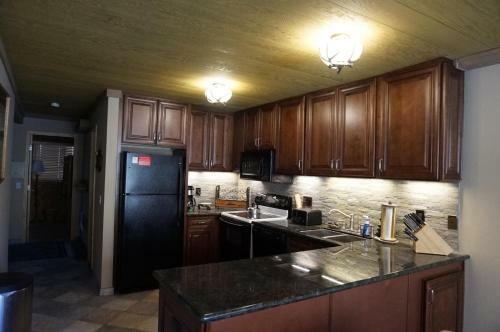 1849 Condos At Mammoths Canyon Lodge