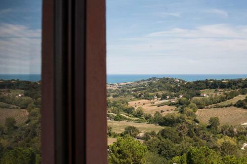 Hostal Red House Accomodation Potenza Picena