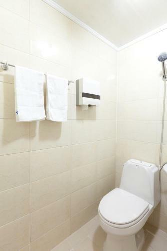 Hostal Monai Guesthouse