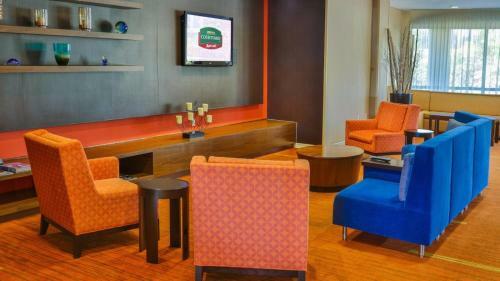 Hotel Courtyard Biloxi North/d'iberville