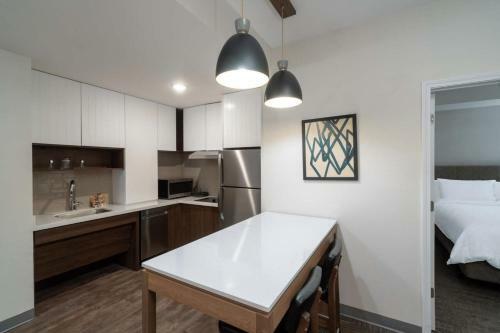 Staybridge Suites - Flowood - Nw Jackson, An Ihg Hotel