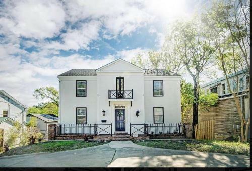 Apartamento Fondren: Modern Magnolia