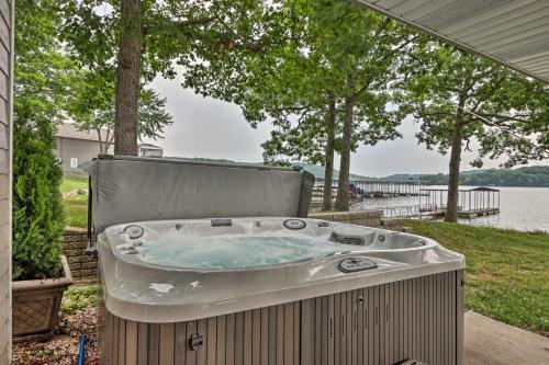 Contemporary Lakeside Haven With Dock And Hot Tub