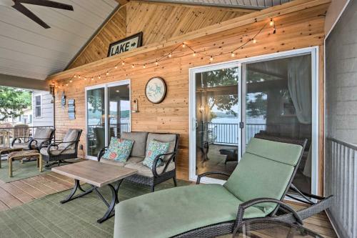 Contemporary Lakeside Haven With Dock And Hot Tub