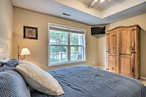 Lakefront Camdenton Home With Fire Pit And Grill!