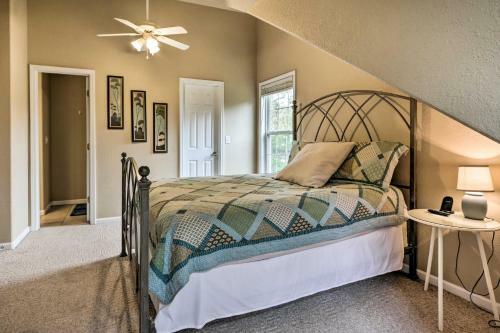 Lakefront Camdenton Home With Fire Pit And Grill!