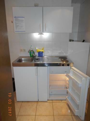 Hostal Pension "am Schlo�"