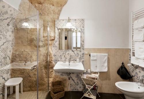Hostal Sabbinirica