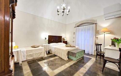Hostal Sabbinirica