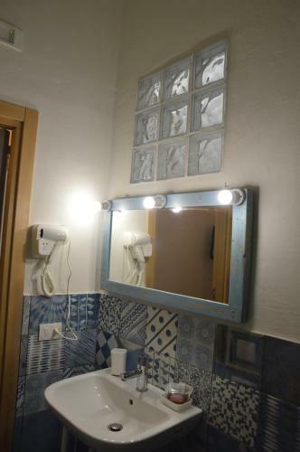 Hostal Lucernaio Rooms