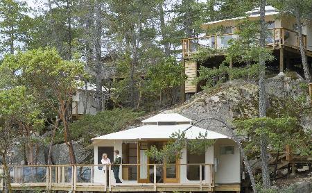 Hotel Rockwater Secret Cove Resort