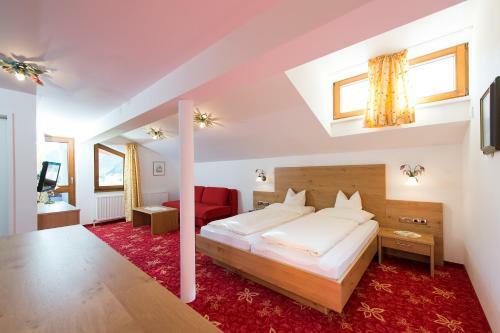 Hotel Gasthaus & Pension Alphorn