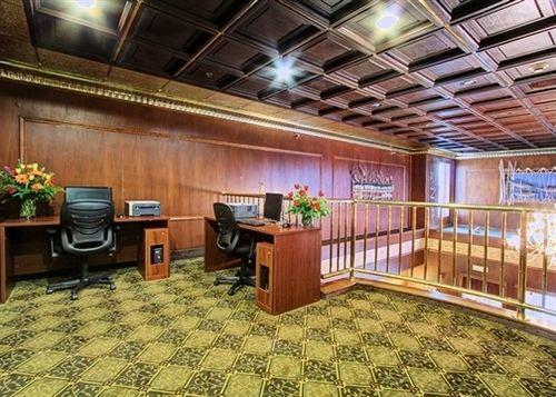 Hotel Quality Suites Historic Downtown