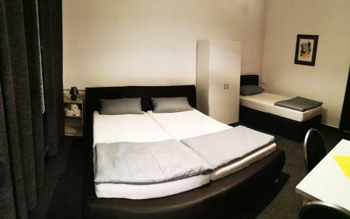 Hostal Pension - A2 Rothensee / Magdeburg