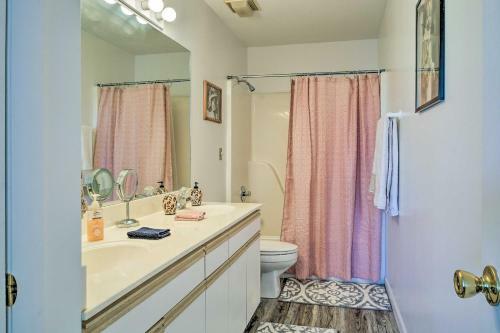 Apartamento Comfy Branson Escape In Holiday Hills Resort!