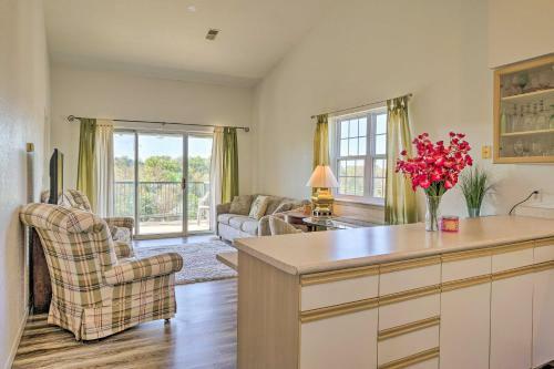 Apartamento Comfy Branson Escape In Holiday Hills Resort!
