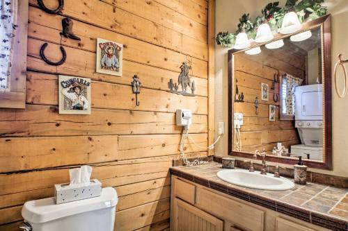 Apartamento Cabin-style Studio Right Off The Branson Strip!