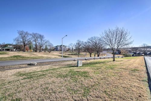 Apartamento Bright Branson Apt About 2 Mi To Moonshine Beach!