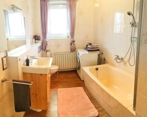 Apartamento Ferienwohnung ?lena?